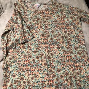 Lularoe Irma tunic